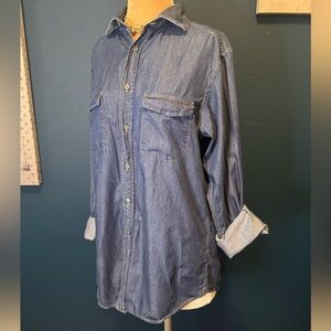 Cremieux Denim Chambray Button Up Size M